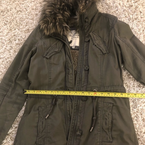 Abercrombie & Fitch Faux Fur Lined Olive Green Utility Parka Coat Jacket Size XS - Picture 6 of 8